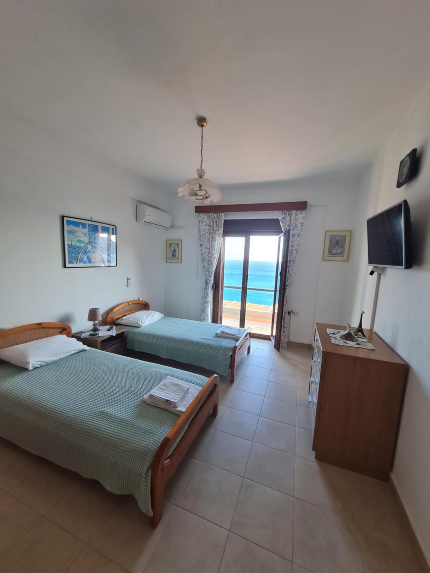 Villa Petrino Tsoutsouros  Exterior photo
